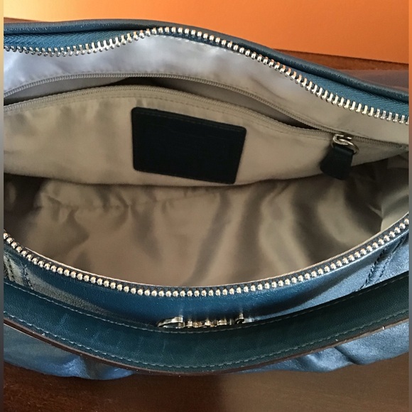 Coach Dark Blue Bag 💙🩶💙 - Picture 10 of 11